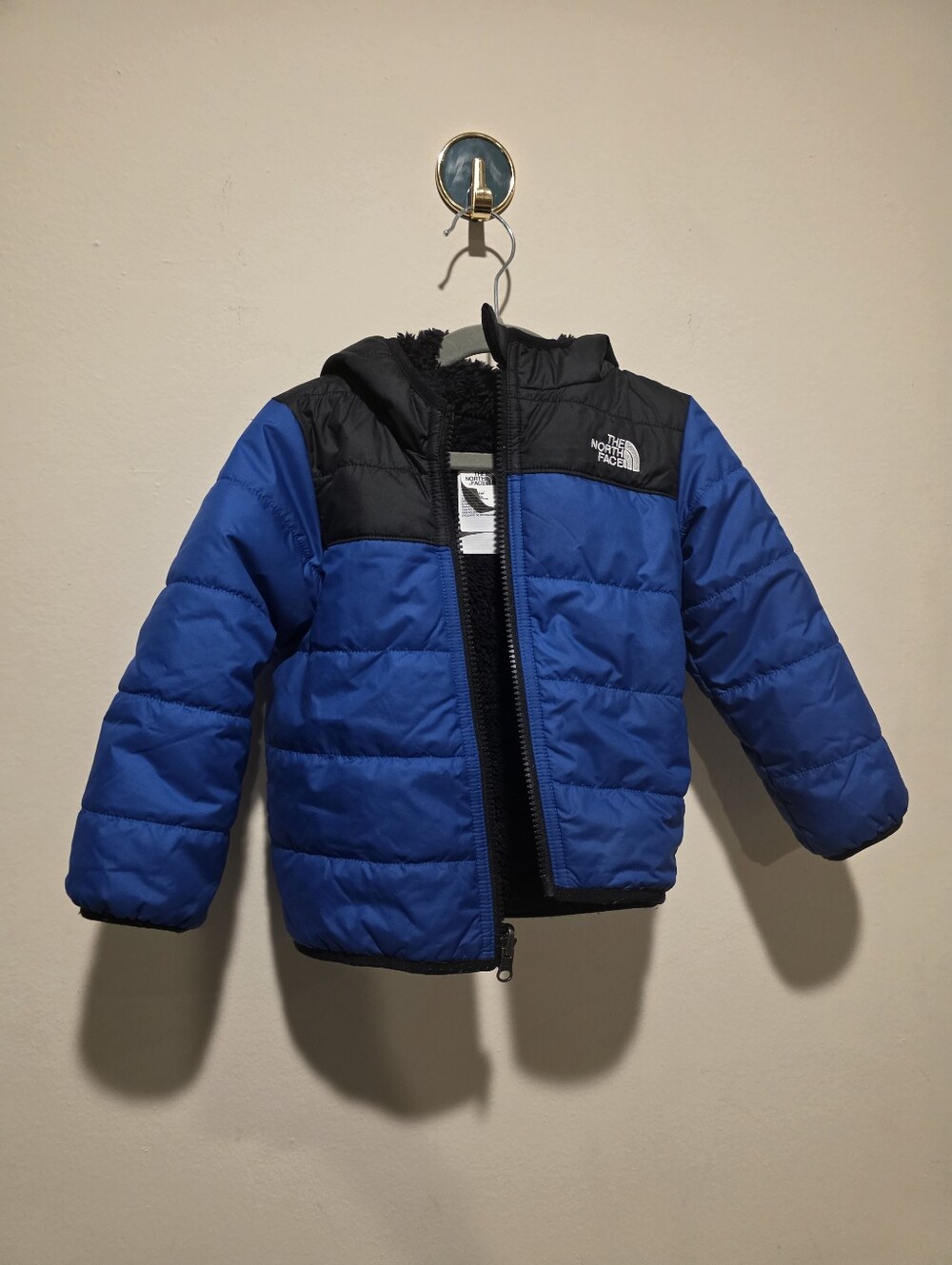 The North Face Infant Reversible Perrito Hooded Puffer Jacket Blue Black 18-24M